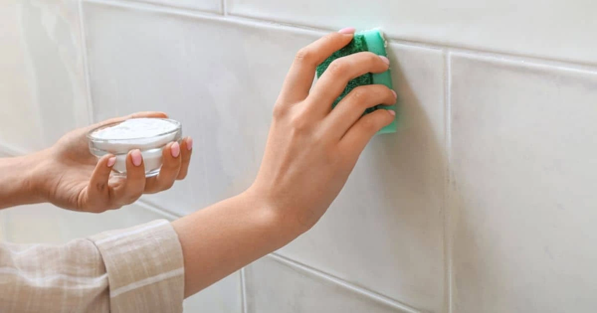 Limpeza de azulejos com bicarbonato de sódio