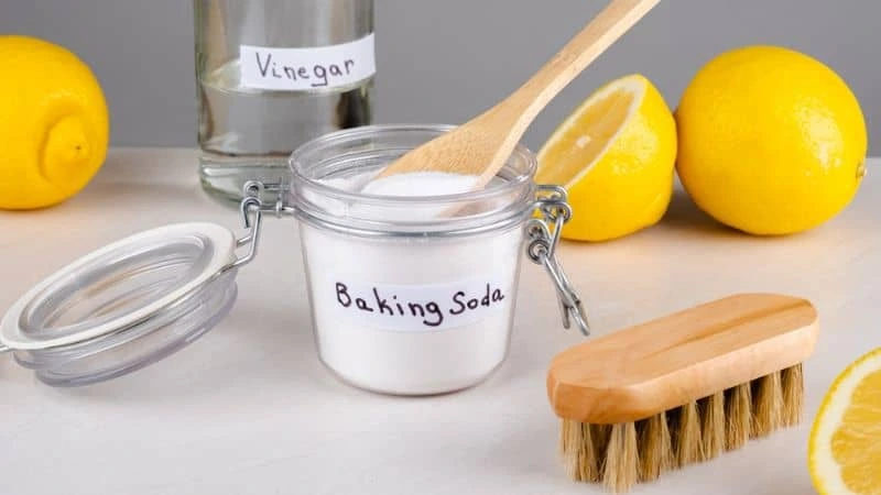 Produtos caseiros para manutenção do vaso sanitário
